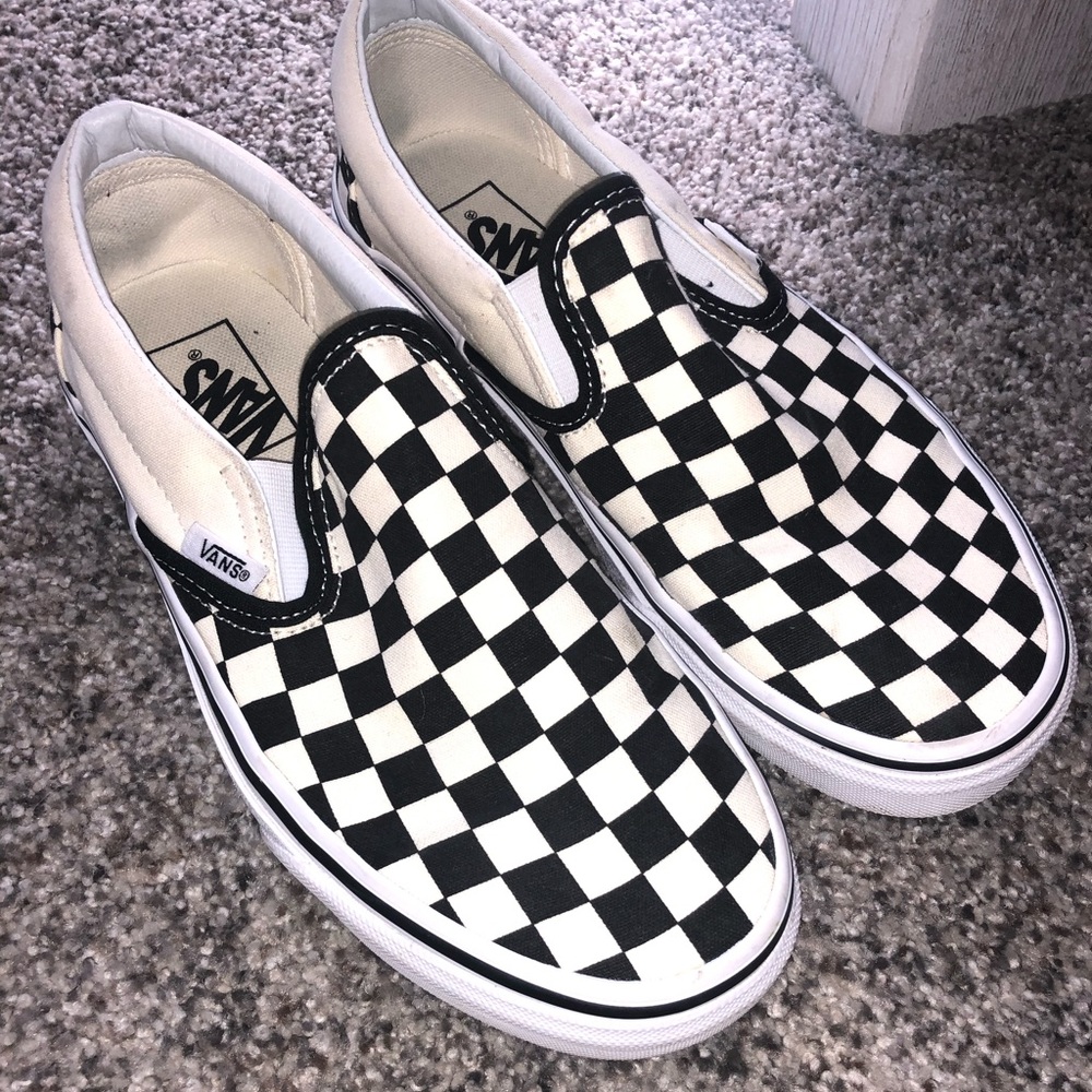 checkered vans